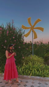 Urvashi Shukla review photo