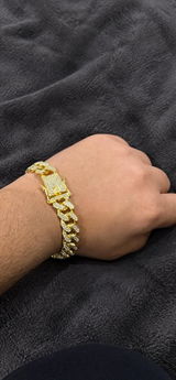 Sayam sehgal review photo