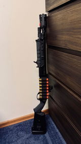 JB review photo