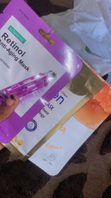 Zainab review photo