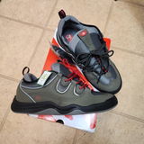 Luis Salazar review photo