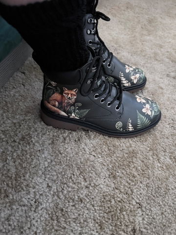 Lisa's own photo of her Vulpina fox boots