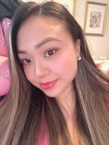 Thuy review photo