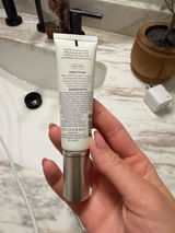 Lauren review photo