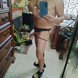 M. review photo