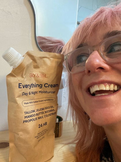 Photo shared by verified buyer Jodi M. with their Sky & Sol Everything Cream