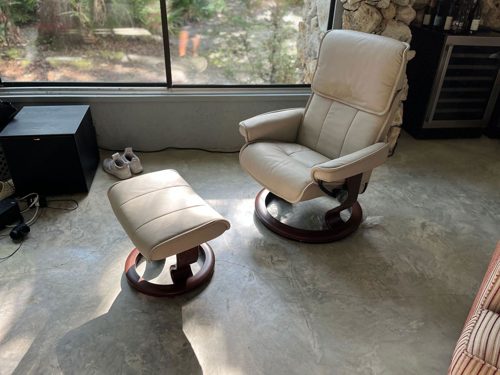 Stressless Admiral (Medium) – SL Recliners
