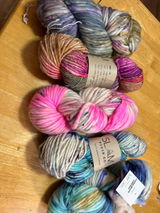 SBL130 Ready to Ship - Light Super Bulky Yarn