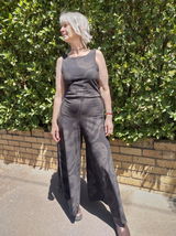 Donna review photo