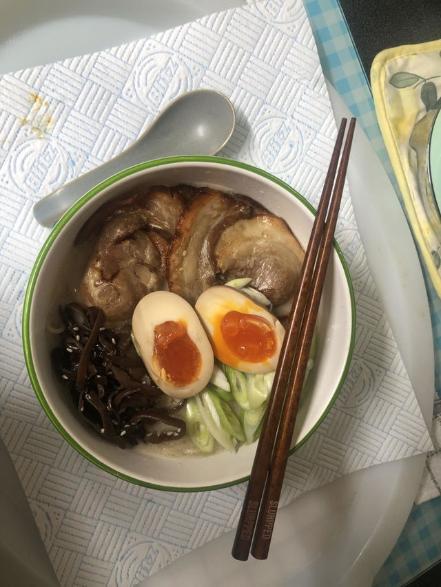 James Dobbie's own bowl, from their review