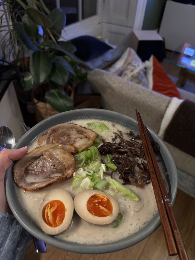 Anonymous's own bowl, from their review