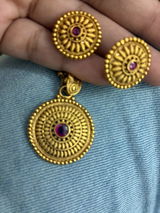 Charu Mehta review photo
