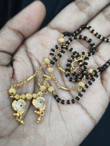 Esha Bhatt review photo