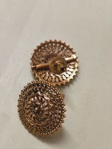 Urvashi Das review photo