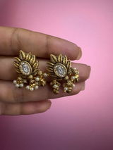 Ishita Pillai review photo