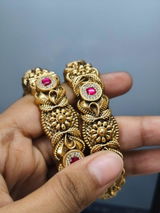 Anu Ahluwalia review photo