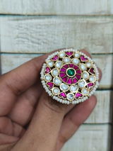 Roshni Sinha review photo