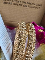 Ridhi Sood review photo