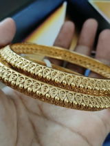 Padmini Bains review photo