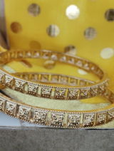 Hemani Sami review photo