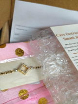 Aishani Bhavsar review photo