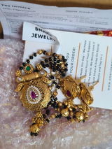 Sneha Bedi review photo