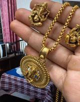 Leena Nagi review photo