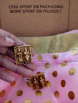 Vamika Shah review photo