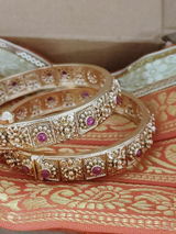 Deepa Menon review photo