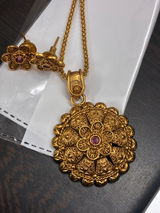 Juhi Gupta review photo