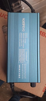 johan review photo