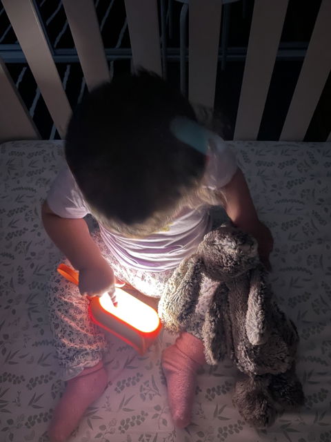 SmileyBubblyBaby White Noise Machine - Baby Sleep Soother & Night Light