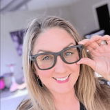 Emily review photo