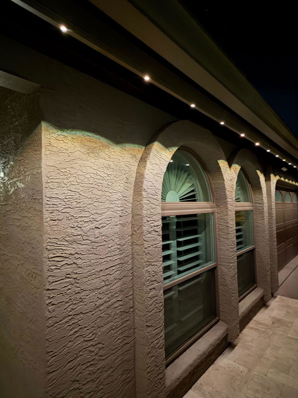 SnapTrack® For Govee- Aluminum Channel for Govee Outdoor Permanent Lights