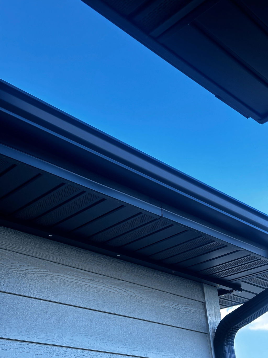 SnapTrack® For Govee- Aluminum Channel for Govee Outdoor Permanent Lights