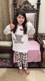 Rabia Jamil review photo