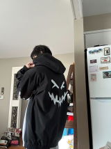 Aaron review photo