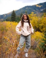Laura review photo