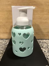 MB review photo