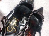 Iana review photo