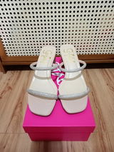 Venus M. review photo