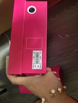 iza l. review photo