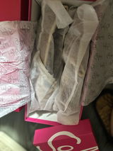 iza l. review photo