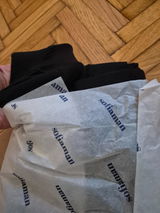 Anonim review photo