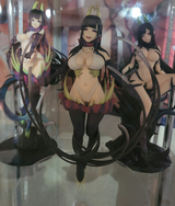 K.M. review photo