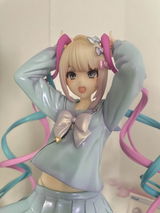 S.M. review photo