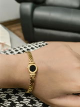 Isha review photo