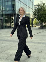 Chloe Martin review photo