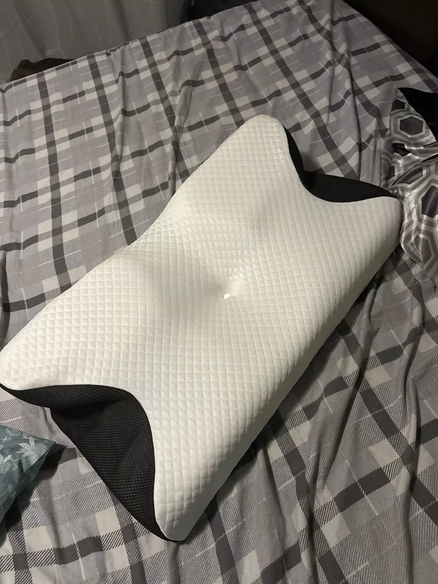 Caroline review photo