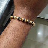 Papu b. review photo